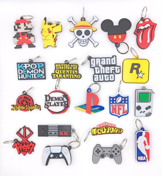 Portachiavi Logo GTA Playstation Nintendo Keychain Anime One Piece NFL NBA KPOP